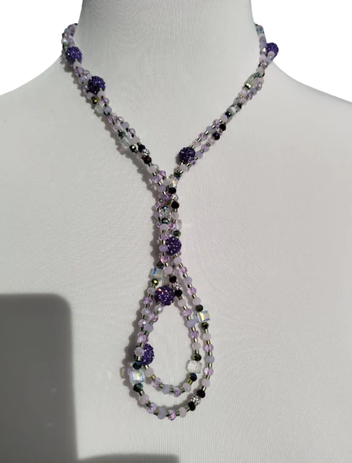Collections mitternachts flieder perlenkette – handgefertigtes statement in violett und kristall